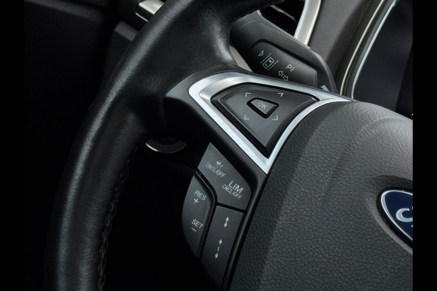 Ford Mondeo Wagon 2.0 IVCT HEV Automaat Vignale, achteruitrijcamera, lederen sportinterieur, vol opties