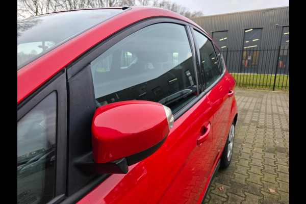 Ford C-MAX 1.5 Titanium / 150 PK / AFN.TREKHAAK / NIEUWE OH.BEURT / STOELVERW. / SENSOREN V+A / CARPLAY / NAVI / INCL. GARANTIE !