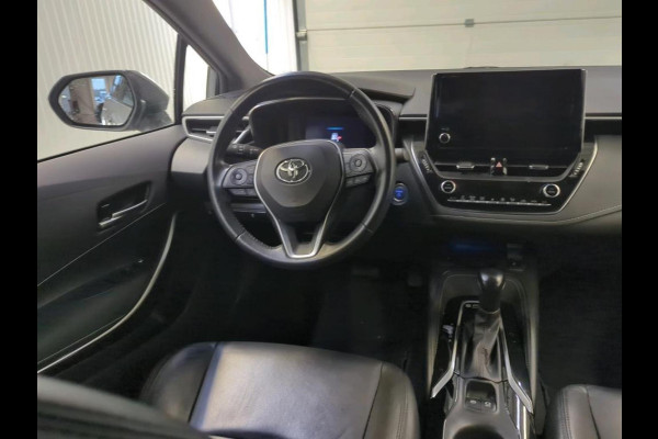 Toyota Corolla Touring Sports 1.8 Hybrid Business Plus Volledig Leder Airco ECC Navi Carplay PDC VA + Camera Adaptive Cruise Control Full LED 17" Velgen NL Auto 1e Eig. Dealer onderhouden