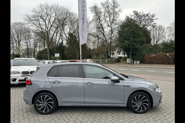 Volkswagen Golf 1.5 eTSI 150PK DSG Style IQLight|ACC|Camera|Memory|Massage|DAB|CarPlay