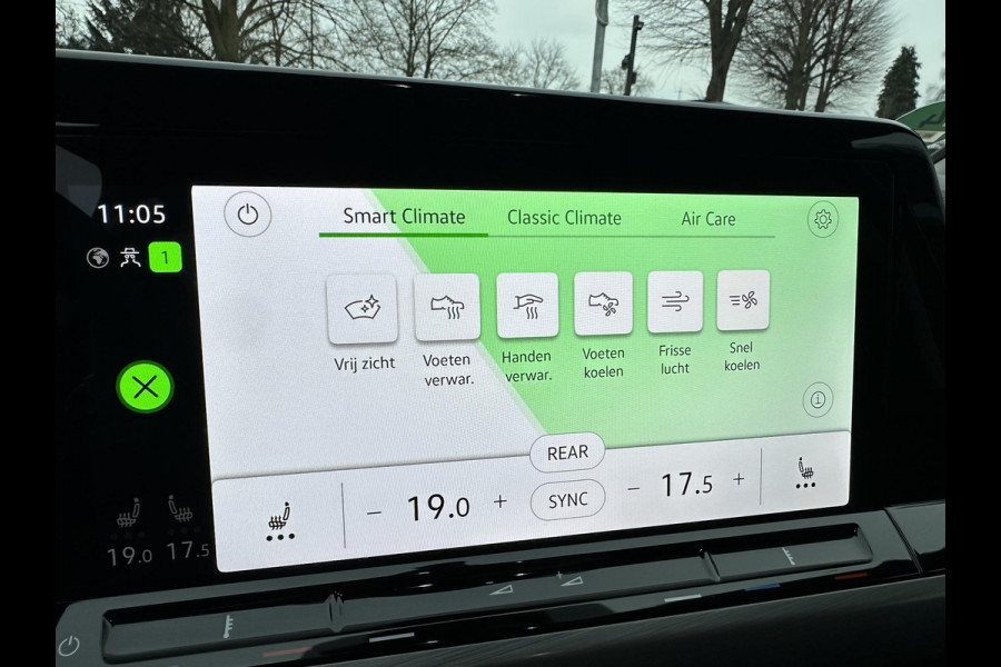 Volkswagen Golf 1.5 eTSI 150PK DSG Style IQLight|ACC|Camera|Memory|Massage|DAB|CarPlay