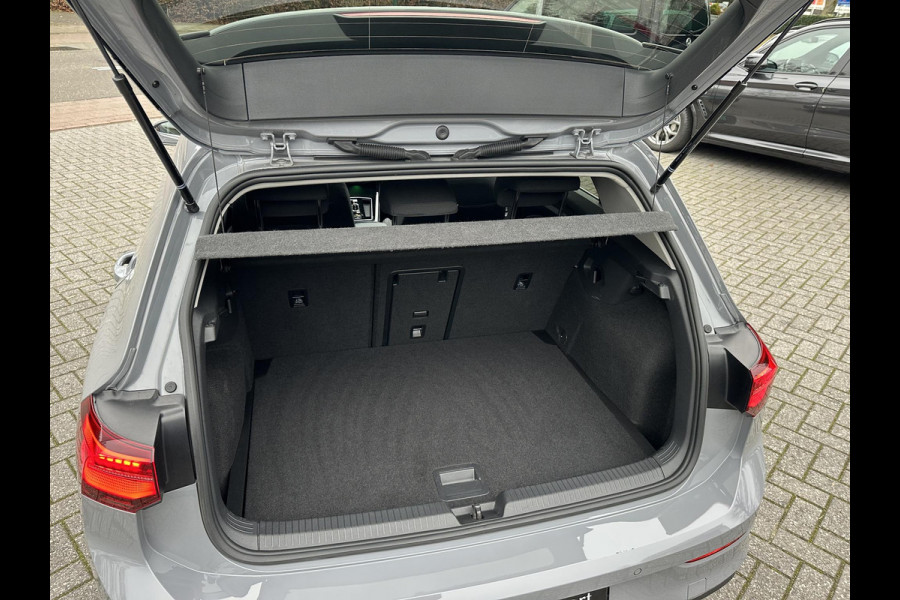 Volkswagen Golf 1.5 eTSI 150PK DSG Style IQLight|ACC|Camera|Memory|Massage|DAB|CarPlay