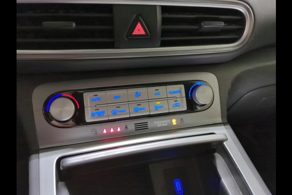 Hyundai Kona EV Comfort 64 kWh Airco Navi Carplay PDC VA+ Camera Full LED Cruise Control Lane Assist Digital Dashboard