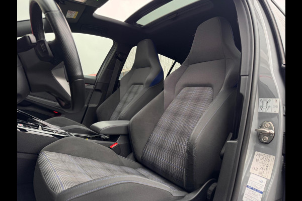 Volkswagen Golf 1.4 eHybrid GTE Pano/Matrix/HuD/Trekhaak