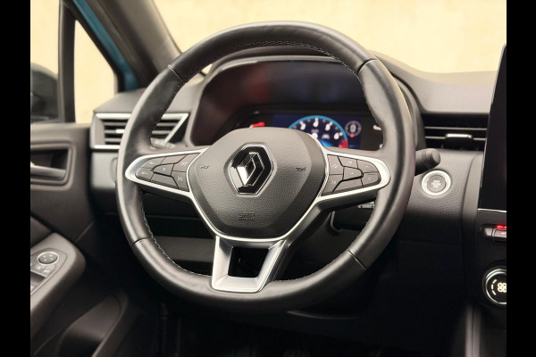 Renault Clio 1.3 TCe Intens 17'' LED Leder CarPlay Camera Keyless