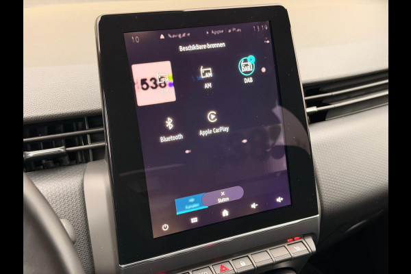 Renault Clio 1.3 TCe Intens 17'' LED Leder CarPlay Camera Keyless