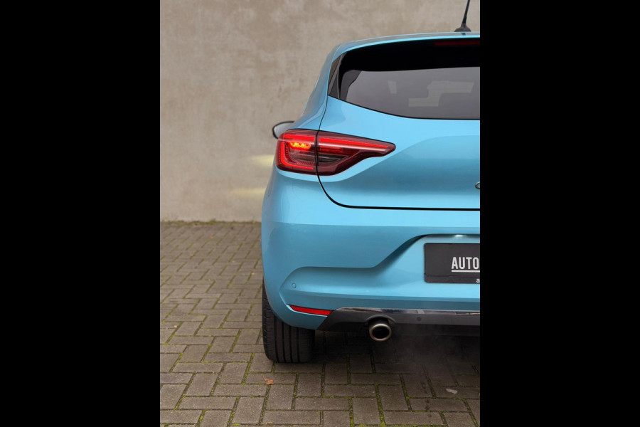 Renault Clio 1.3 TCe Intens 17'' LED Leder CarPlay Camera Keyless