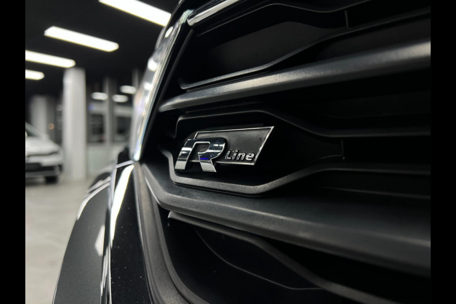 Volkswagen T-Roc 1.5 TSI R-LINE | Virtual |Lane|ACC|Keyless|