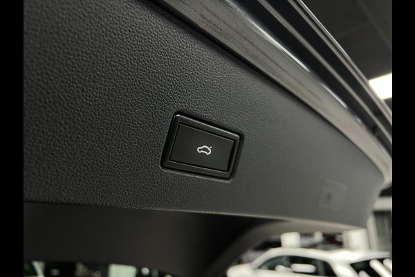 Volkswagen T-Roc 1.5 TSI R-LINE | Virtual |Lane|ACC|Keyless|