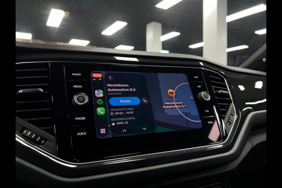 Volkswagen T-Roc 1.5 TSI R-LINE | Virtual |Lane|ACC|Keyless|