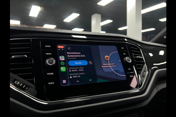 Volkswagen T-Roc 1.5 TSI R-LINE | Virtual |Lane|ACC|Keyless|