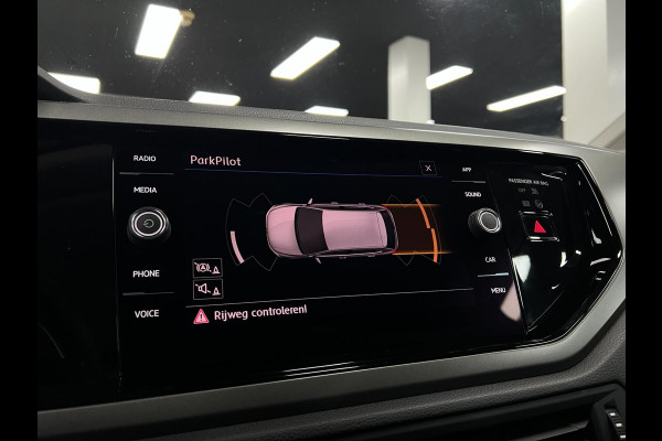 Volkswagen Polo 1.0 TSI Stoelverwarm. | PDC | Carplay| 95PK|