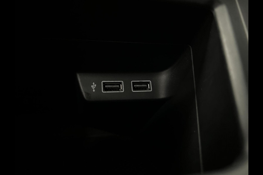 Volkswagen Polo 1.0 TSI Stoelverwarm. | PDC | Carplay| 95PK|