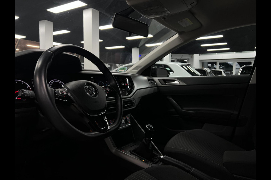 Volkswagen Polo 1.0 Comfortline | Clima | Stoelverwa.| PDC |