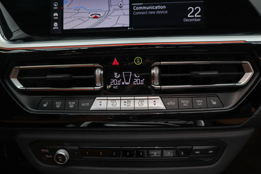 BMW Z4 Roadster sDrive30i High Exe M-pakket HUD Leer Camera PDC Stoelverwarming Stuurverwarming Memory seats LM velgen