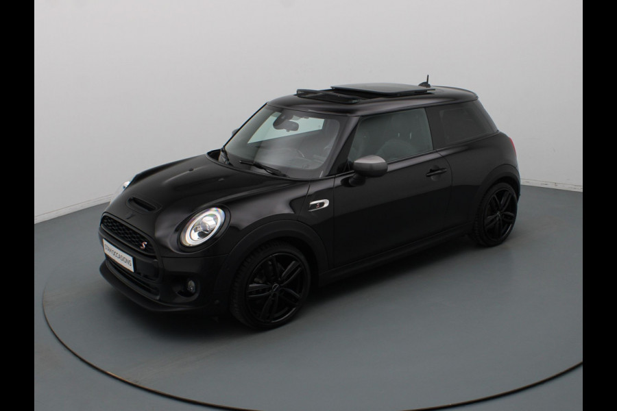 MINI Mini Electric 184pk Yours 33 kWh Cruise | Climate | Parkeersens. v+a | Stoelverw.