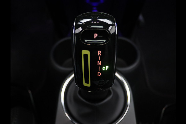 MINI Mini Electric 184pk Yours 33 kWh Cruise | Climate | Parkeersens. v+a | Stoelverw.
