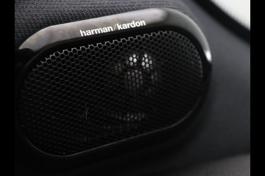 MINI Mini Electric 184pk Yours 33 kWh Cruise | Climate | Parkeersens. v+a | Stoelverw.