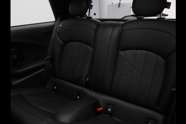 MINI Mini Electric 184pk Yours 33 kWh Cruise | Climate | Parkeersens. v+a | Stoelverw.