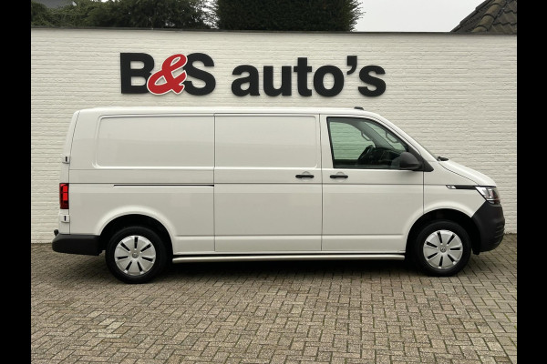Volkswagen Transporter 2.0 TDI L2H1 28 Automaat Carplay Cruise PDC V+A DAB Airco Trekhaak