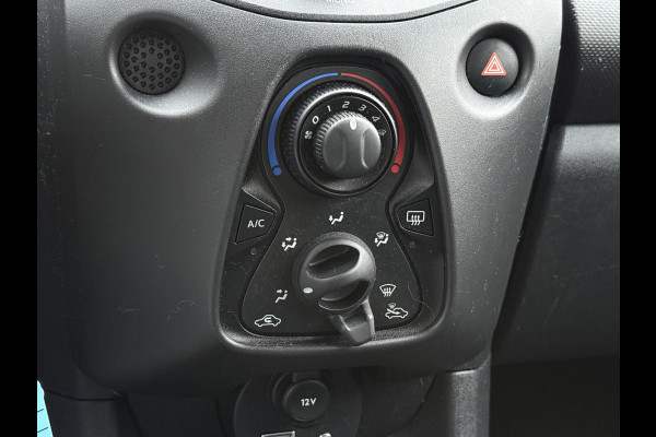 Toyota Aygo BWJ 2017 | 1.0 VVT-i 70PK x-now | AIRCO | CRUISE | ELEK RAMEN | STUURBEKR |