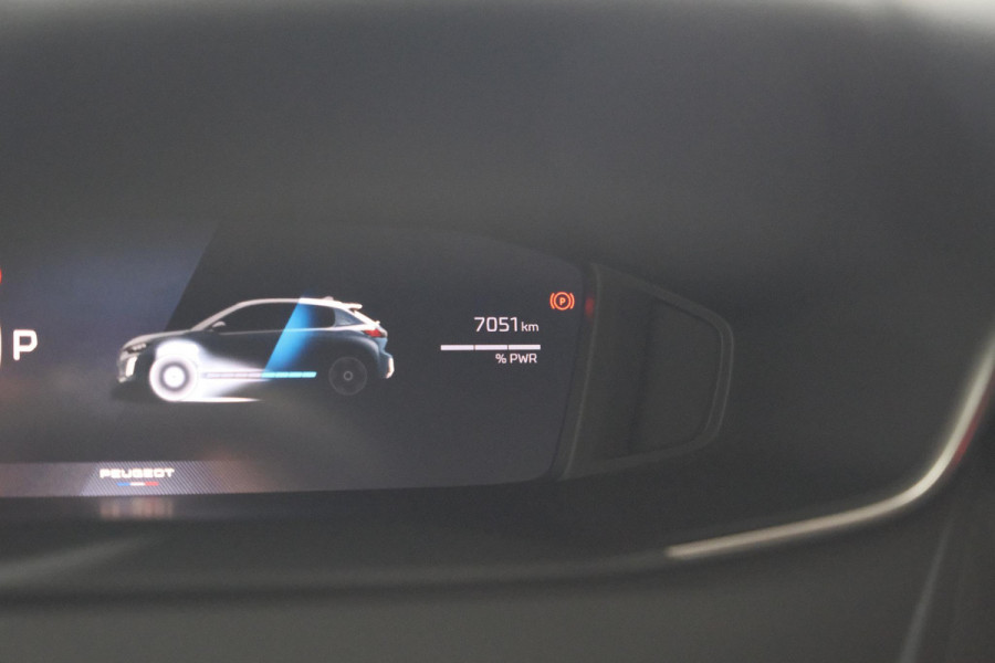 Peugeot 208 Hybrid 110 e-DCS6 Allure | Stoelverwarming | Apple Carplay | Parkeersensoren