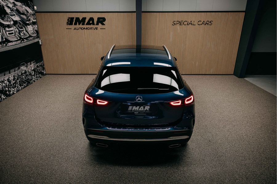 Mercedes-Benz GLA 180 d Business Solution AMG | AMG-Line | Pano | Stoelverwarming | Achteruitrijcamera |