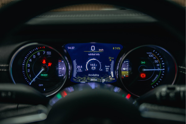 Jeep Wrangler 2.0T Sahara | Corse Edition Custom Made | Hybride | Stuur- en Stoelverwarming | Achteruitrijcamera |