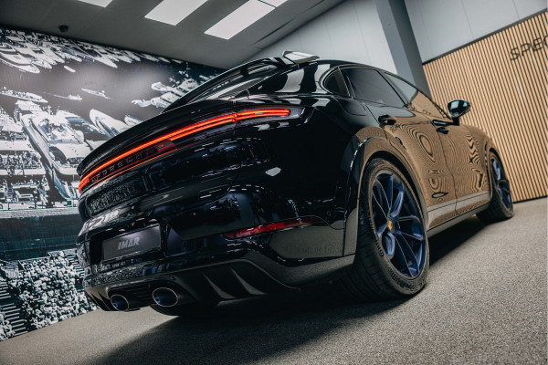 Porsche Cayenne Coupé 4.0 Turbo E-Hybrid GT Full options !!! Techart voor bumper, full ppf, carbonpakket, Full couleur. etc etc