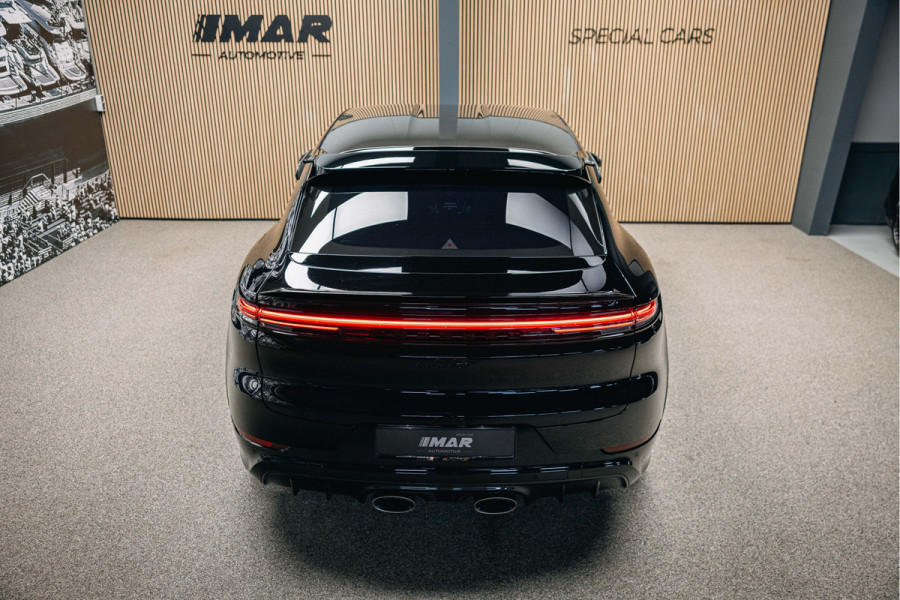 Porsche Cayenne Coupé 4.0 Turbo E-Hybrid GT Full options !!! Techart voor bumper, full ppf, carbonpakket, Full couleur. etc etc