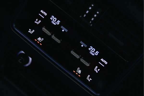 Porsche Cayenne Coupé 4.0 Turbo E-Hybrid GT Full options !!! Techart voor bumper, full ppf, carbonpakket, Full couleur. etc etc