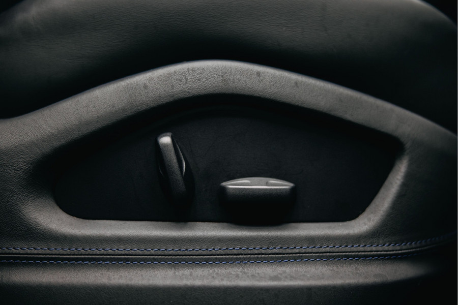 Porsche Cayenne Coupé 4.0 Turbo E-Hybrid GT Full options !!! Techart voor bumper, full ppf, carbonpakket, Full couleur. etc etc