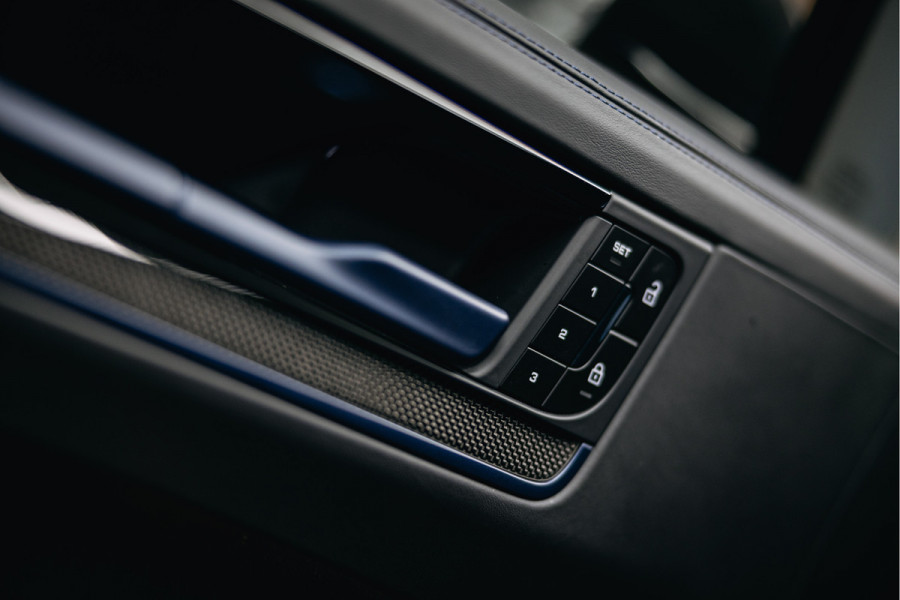 Porsche Cayenne Coupé 4.0 Turbo E-Hybrid GT Full options !!! Techart voor bumper, full ppf, carbonpakket, Full couleur. etc etc