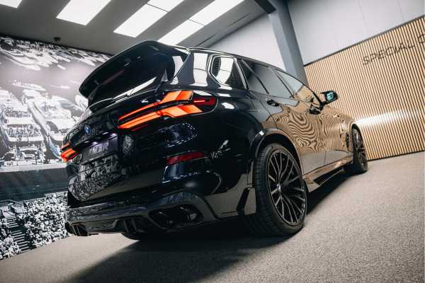 BMW X5 xDrive50e | Volledig M uitgevoerd| Head-up | Verwarmde en verkoelde bekerhouders | Pano |