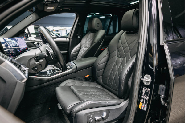 BMW X5 xDrive50e | Volledig M uitgevoerd| Head-up | Verwarmde en verkoelde bekerhouders | Pano |