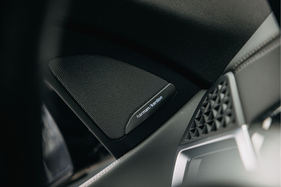 BMW X5 xDrive50e | Volledig M uitgevoerd| Head-up | Verwarmde en verkoelde bekerhouders | Pano |