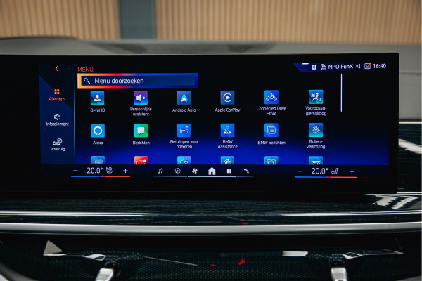 BMW X5 xDrive50e | Volledig M uitgevoerd| Head-up | Verwarmde en verkoelde bekerhouders | Pano |