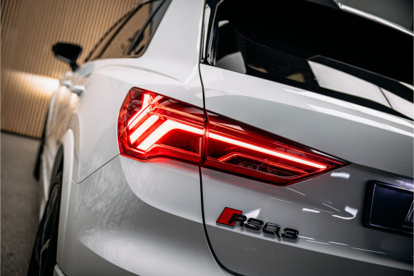 Audi RSQ3 TFSI | Carbon | Elek. stoelen | Camera | stoel verwarming |