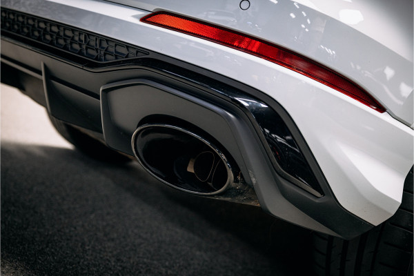 Audi RSQ3 TFSI | Carbon | Elek. stoelen | Camera | stoel verwarming |