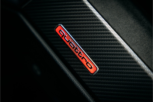 Audi RSQ3 TFSI | Carbon | Elek. stoelen | Camera | stoel verwarming |