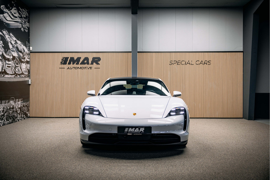 Porsche Taycan Performance 84 kWh | NL geleverd | Sport Chrono | Bose | Electric Sport Sound | Stoelverwarming |