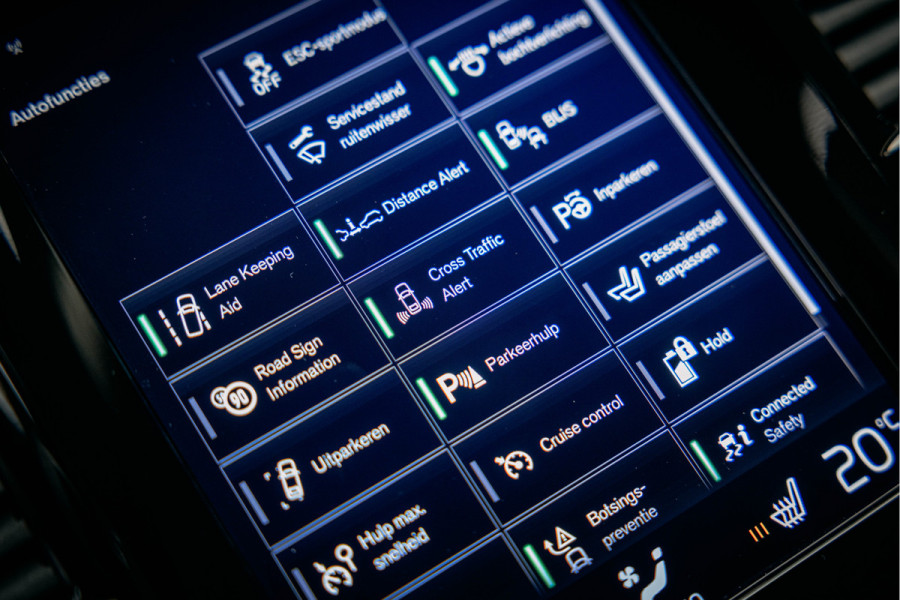 Volvo XC90 2.0 T8 Twin Engine AWD Inscription | 7 Zitter | Lederen stoelen met verwarming en geheugen | Trekhaak |