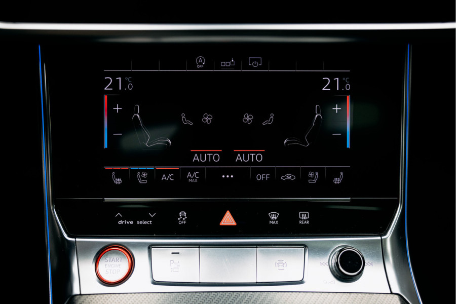 Audi RS6 Avant RS 6 TFSI quattro | Beton grijs matte | 23 inch Vossen HF7 | Keramisch | Pano |