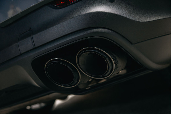 Porsche Cayenne Coupé 3.0 E-Hybrid | Sport Chrono | Trekhaak | Sportuitlaat | 360 camera |