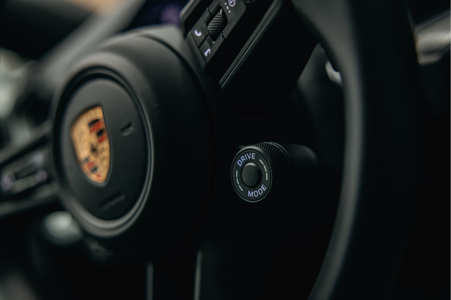 Porsche Cayenne Coupé 3.0 E-Hybrid | Sport Chrono | Trekhaak | Sportuitlaat | 360 camera |