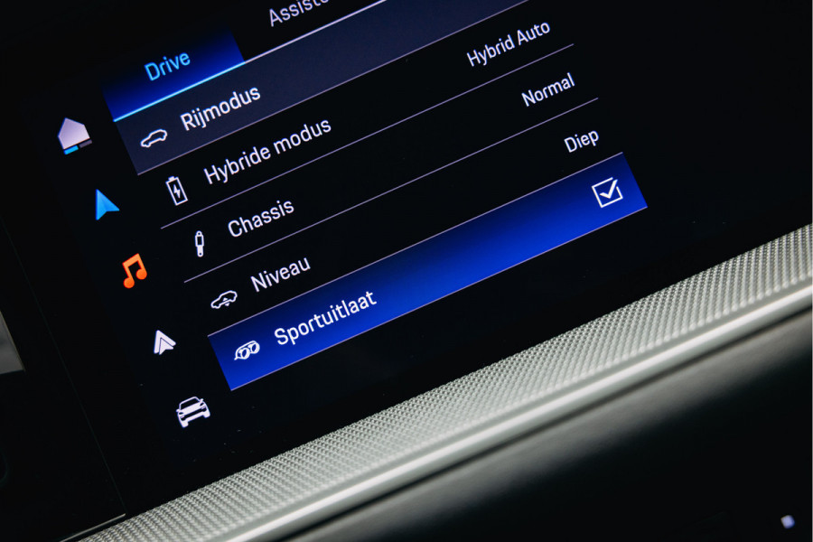 Porsche Cayenne Coupé 3.0 E-Hybrid | Sport Chrono | Trekhaak | Sportuitlaat | 360 camera |