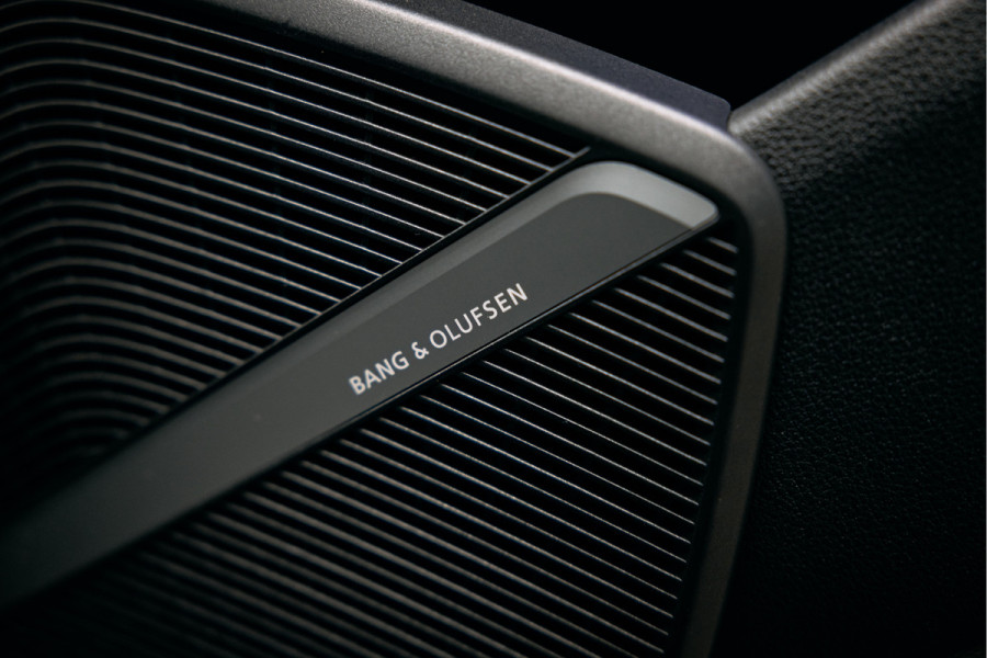 Audi Q5 55 TFSI e quattro Competition | Daytona Grey | Pano | B/O | Stoelverwarming |