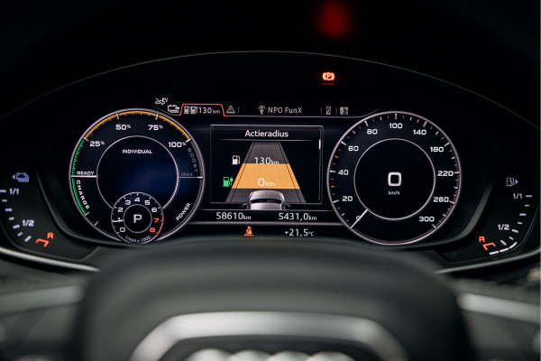 Audi Q5 55 TFSI e quattro Competition | Daytona Grey | Pano | B/O | Stoelverwarming |