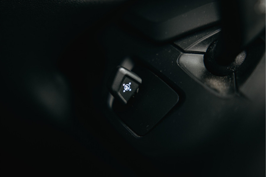 BMW X5 xDrive45e High Executive | M-sport | Luchtvering | Pano | Head-Up | Trekhaak | 360 camera |