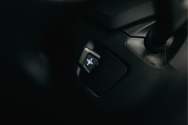 BMW X5 xDrive45e High Executive | M-sport | Luchtvering | Pano | Head-Up | Trekhaak | 360 camera |